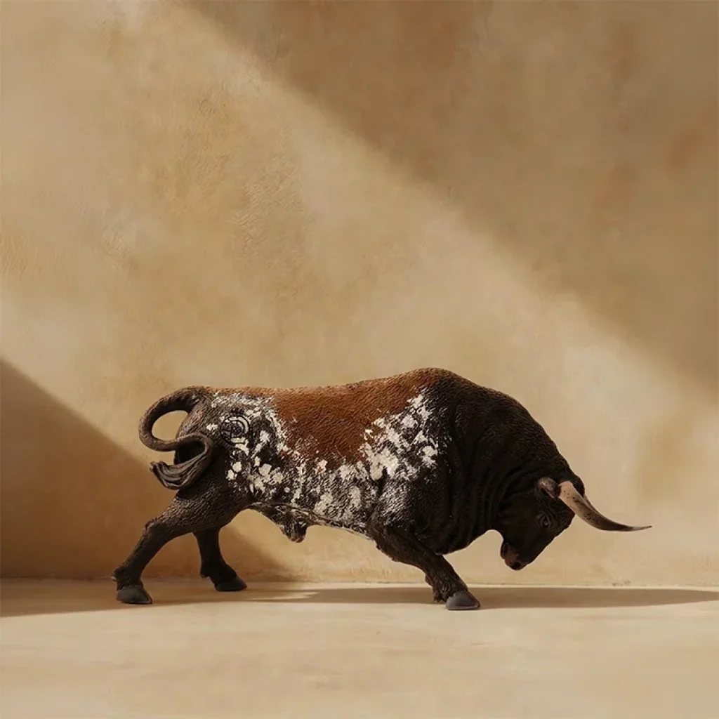 Toro agachado sardo miniatura